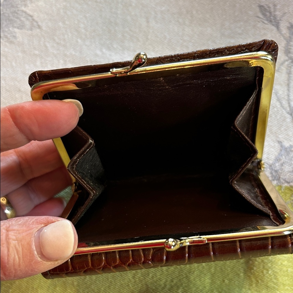 Elegant Brown Crocodile-Embossed Women's Wallet Vintage - Picture 6 of 6
